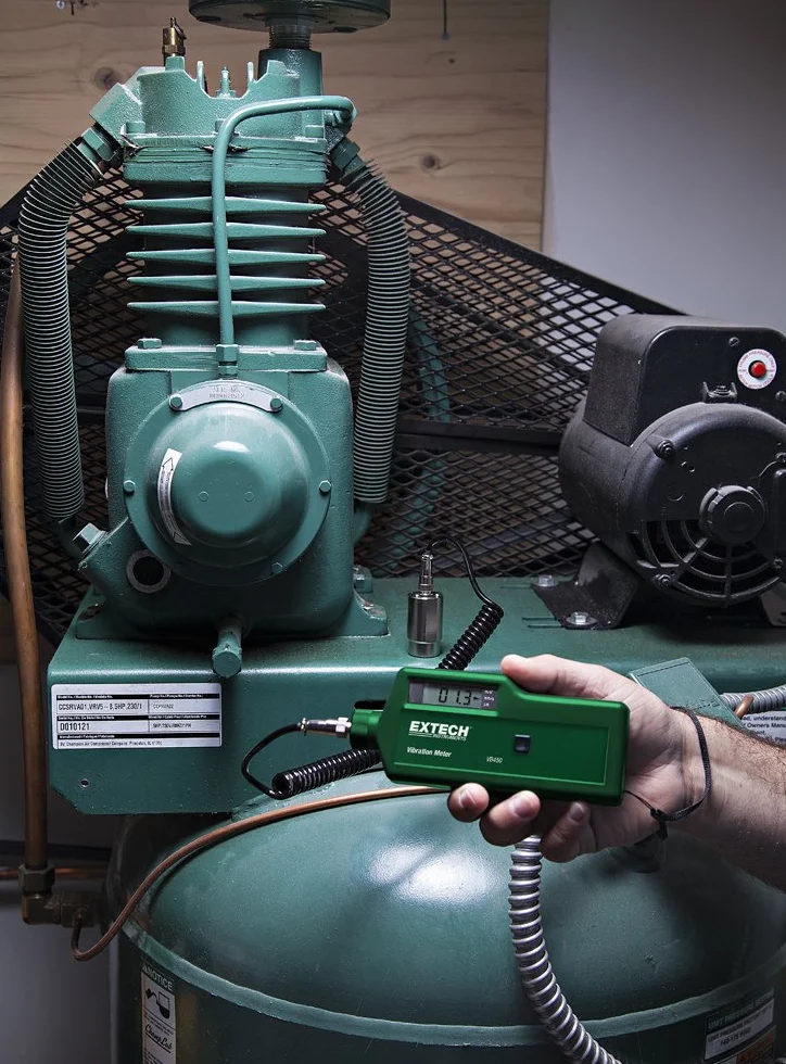 Extech VB450 Mesureur Vibration avec Tachymètre Laser