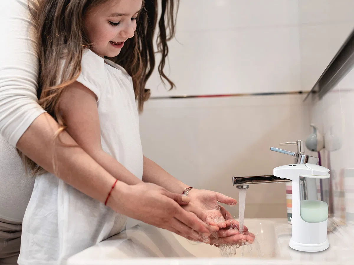 BEPER P201UTP004 Distributeur Automatique de Savon et Gel désinfectant, Distribution réglable, capteur de précision, Protection Anti-Chute, capacité de 370 ML, Blanc