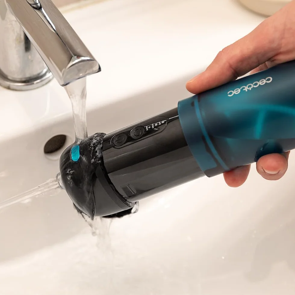 Cecotec ToothCare Jet Clean Splash Hydropulseur buccal de voyage compact et léger avec 3 modes, 8 intensités, capacité 150 ml, IPX7, comprend 3 buses interchangeables